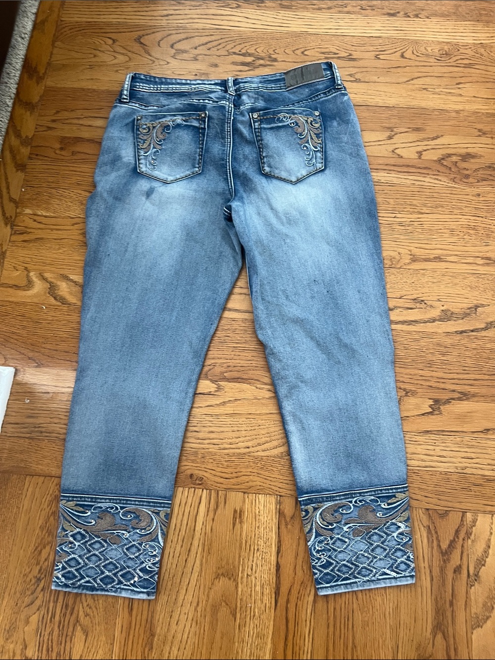 Hydraulic Women's Embroidered Crop Jeans - Faded Blue size 14 - Picture 5 of 5